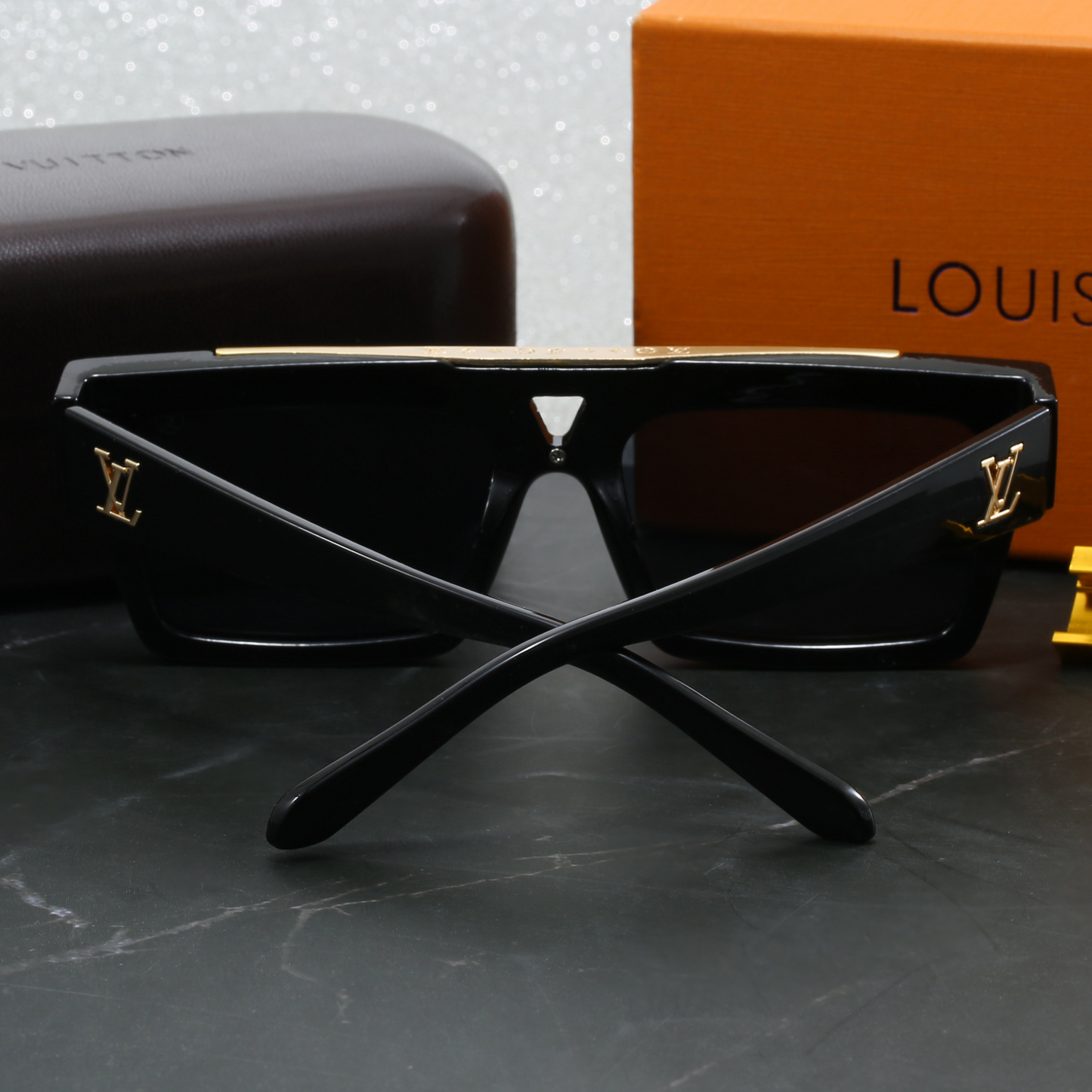 Louis vuitton Geometric Triangle Detail Oversized Square Sunglasses (Model 1984) Square